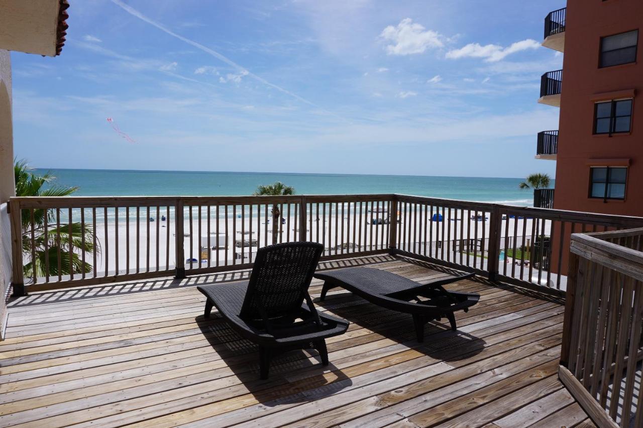 Redington Surf Resort By Travel Resort Services เซนต์พีทบีช ภายนอก รูปภาพ